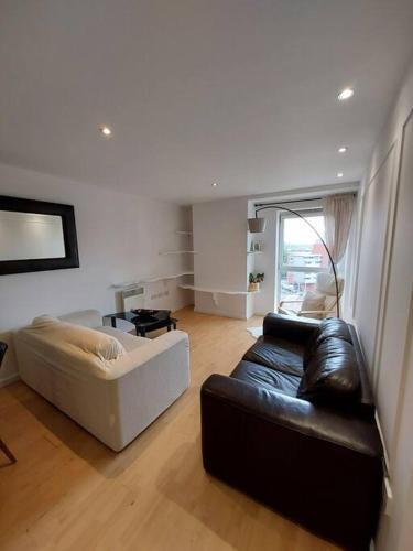 Apartamento Mistletoe--2beds 1 Bath With Free Parking