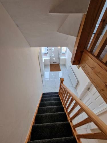 Hostal Premium Large Double Room - Professional Houseshare