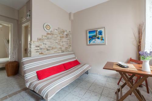 Beachfront 1st Floor Apartment