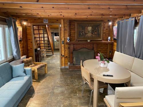 Villa Wooden Stories