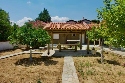 Villa Wooden Stories