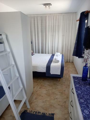 Anthie's Shore House