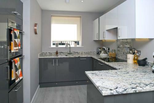 Deluxe Townhouse Next To Cabot Circus