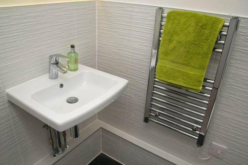 Deluxe Townhouse Next To Cabot Circus
