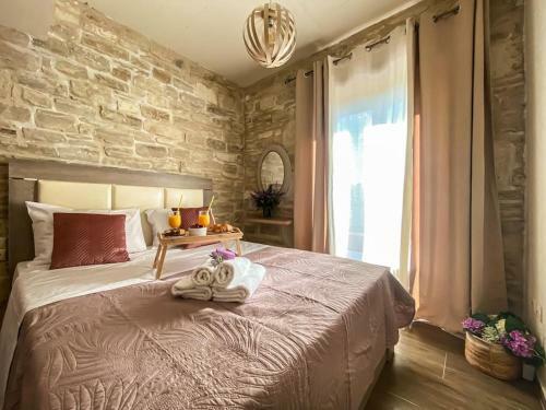 Olive Land - ?? ??? ????? / Stone Villa.