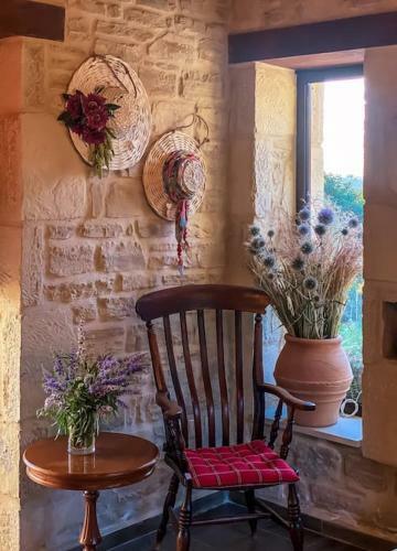 Olive Land - ?? ??? ????? / Stone Villa.