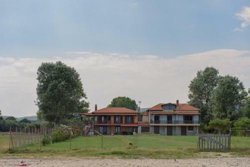 Villa Ilyos