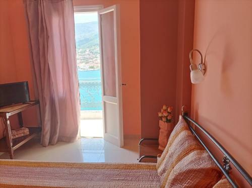 Iliada Luxury House