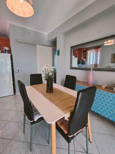 Apartamento Heaven House With Pool