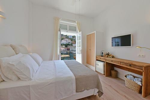 Hostal Estia Hydra