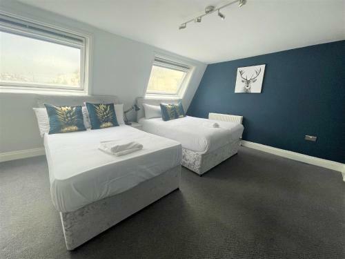 Morden Holiday House Next To Brighton Beach Sleep 15