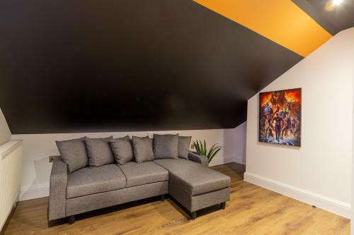 Bright Cheery 4 Bd Apartment By Brighton Station