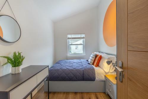 Bright Cheery 4 Bd Apartment By Brighton Station