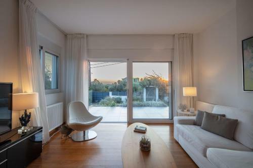 Grand Panoramic Villa Lagonissi