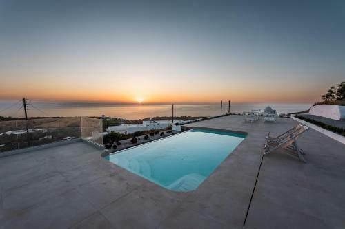 Villa Retreat In Timeless Beauty