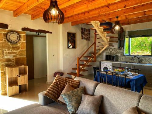 Destan & Juliette Traditional Villa