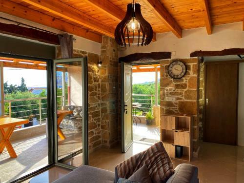 Destan & Juliette Traditional Villa