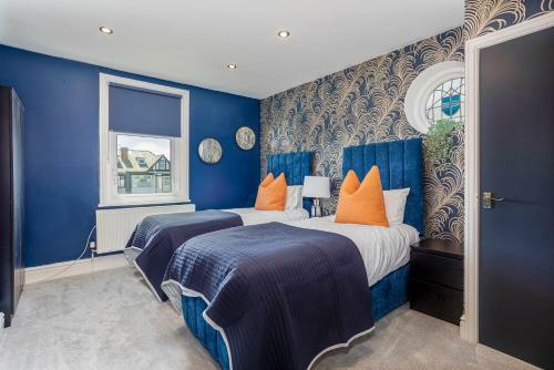 Empress Hall Blackpool By Charles Alexander Short Stay