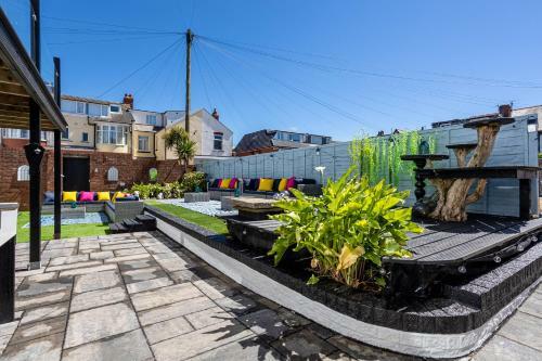 Empress Hall Blackpool By Charles Alexander Short Stay