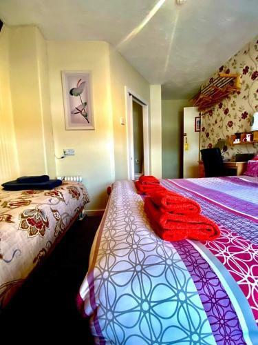 Hostal Walkden House