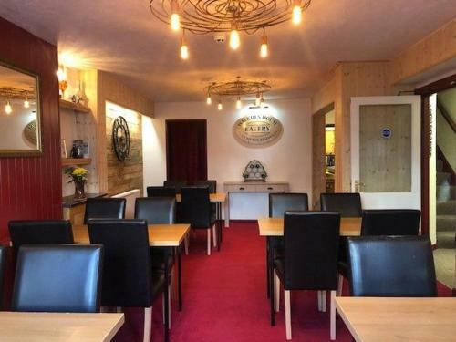 Hostal Walkden House