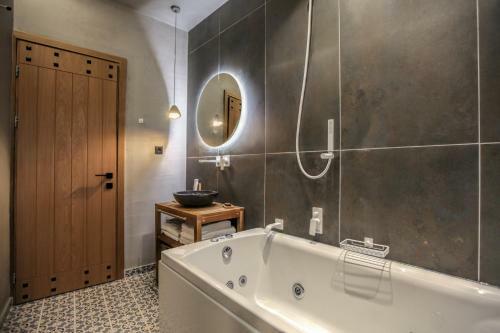 Apartamento Meteora Heaven And Earth Kastraki Premium Suites