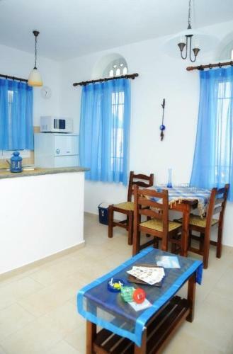 Apartamento Karyatides Homes