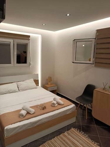 Alexander Apartment's