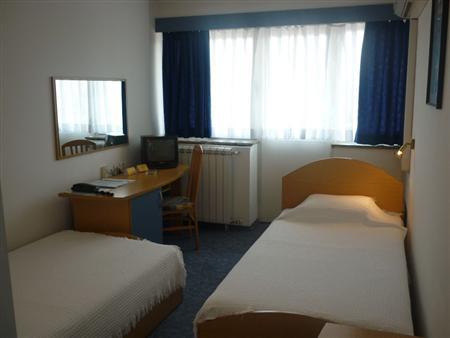Hotel Cherno More