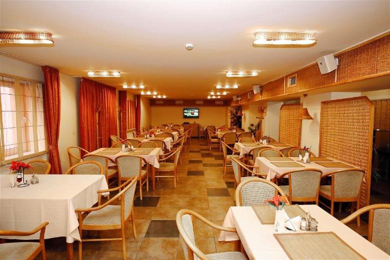 Hotel Tomo