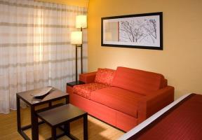 Hotel Courtyard By Marriott Kingston Highway 401