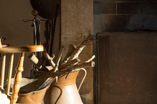 Bed & Breakfast La Bifora E Le Lune Vico Sotto Gli Archi 5