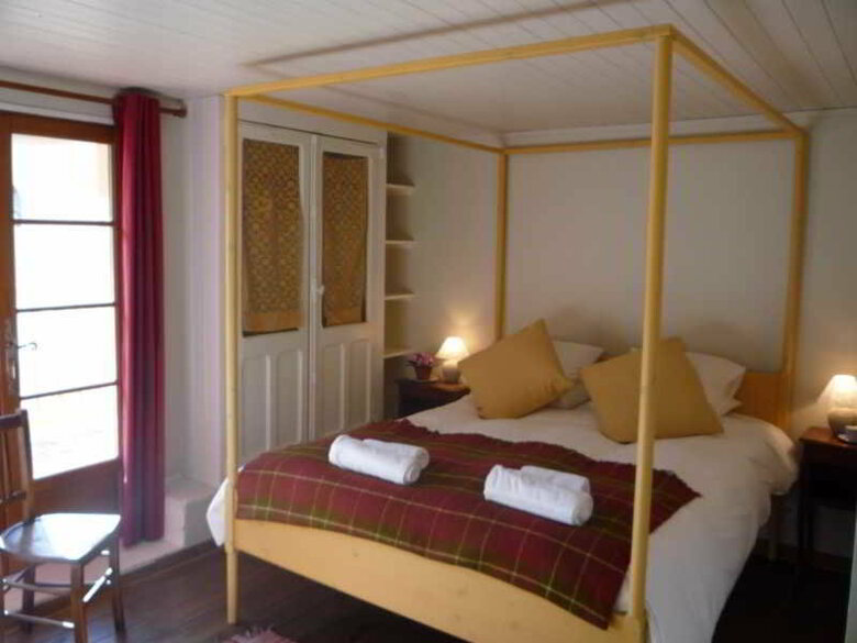 Hostal Maison Caramel