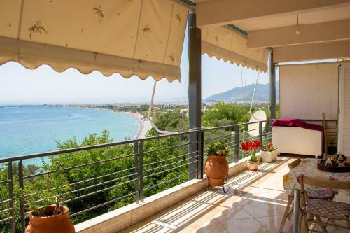 Bay View Apartment