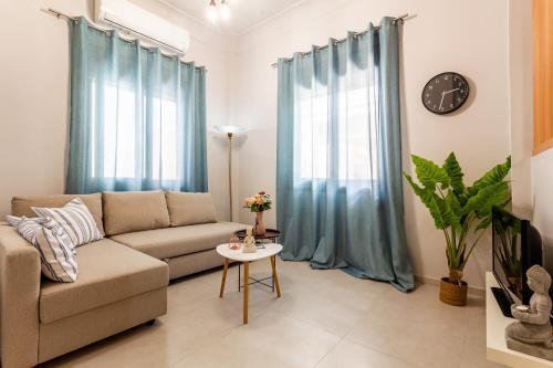 Apartment Next To The Sea!