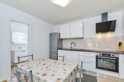 Apartman Ursula Stivan