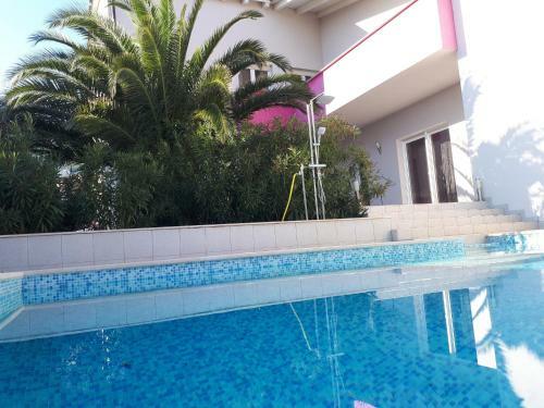 Apartamento Helles Doppelzimmer Mit Bad, Terasse Und Pool