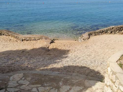 Apartamento Dolphin View With A Pool By The Beach