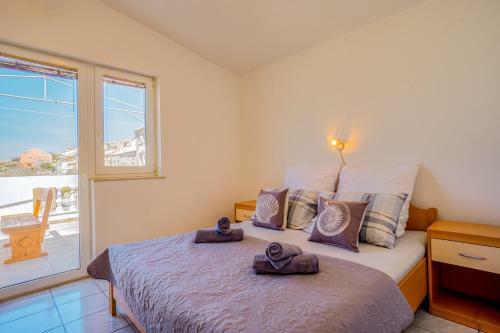 Apartment Krste With Mountain And Seaview