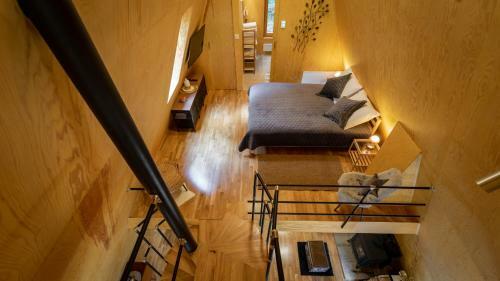 Forest House Stella - A Frame Cabin