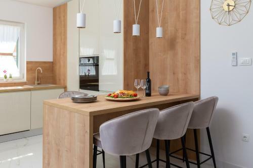 Apartments Villa Maracella