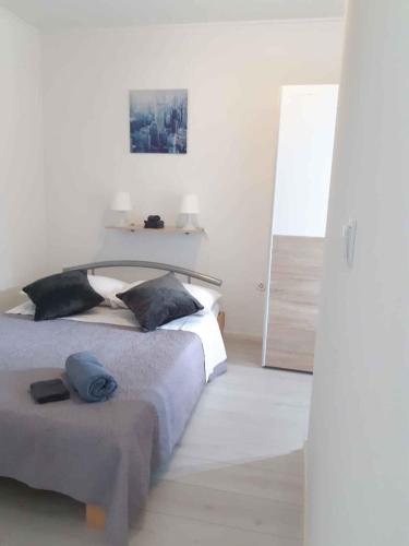 Apartments In Marina 42468
