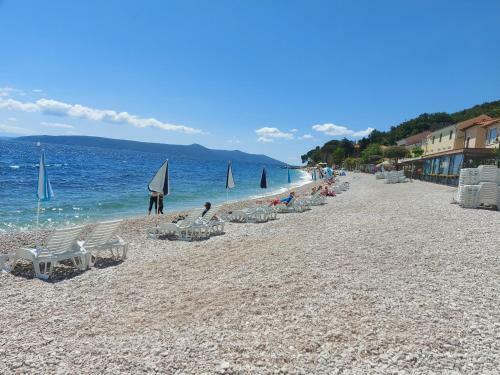 Modern And Cosy Apartment Ivana With A Beautiful Seaview
