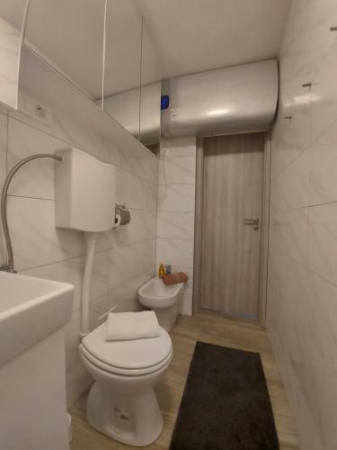 Modern And Cosy Apartment Ivana With A Beautiful Seaview