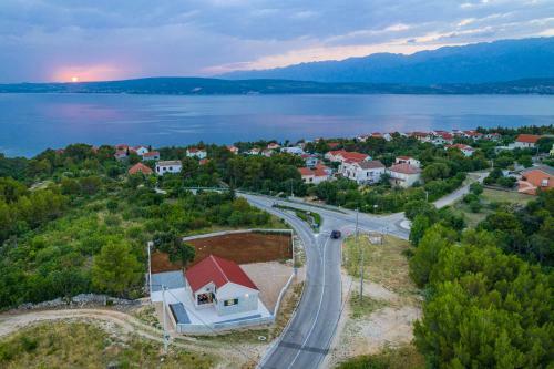 Ku?a Za Odmor Figurica