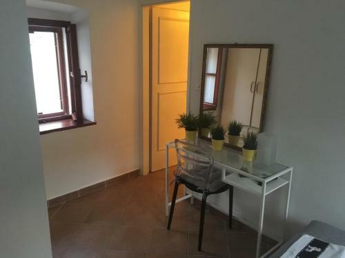 Seafront Apartment Riva