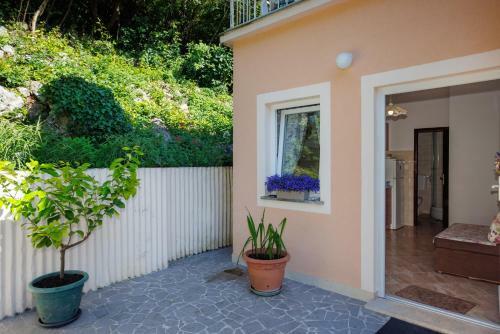 Apartment Studio Close To Sea