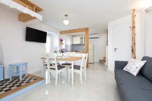Heritage Holiday House Petrina