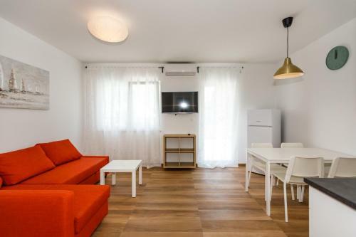Golden Island Apartments