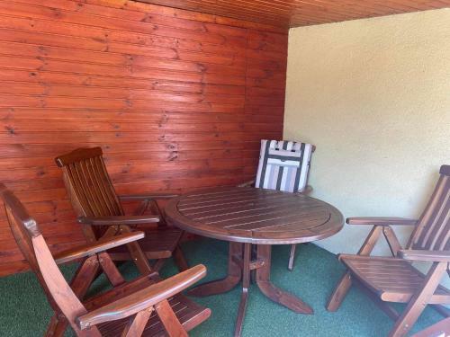 Apartamento Z�ld Di� Vend�gh�z